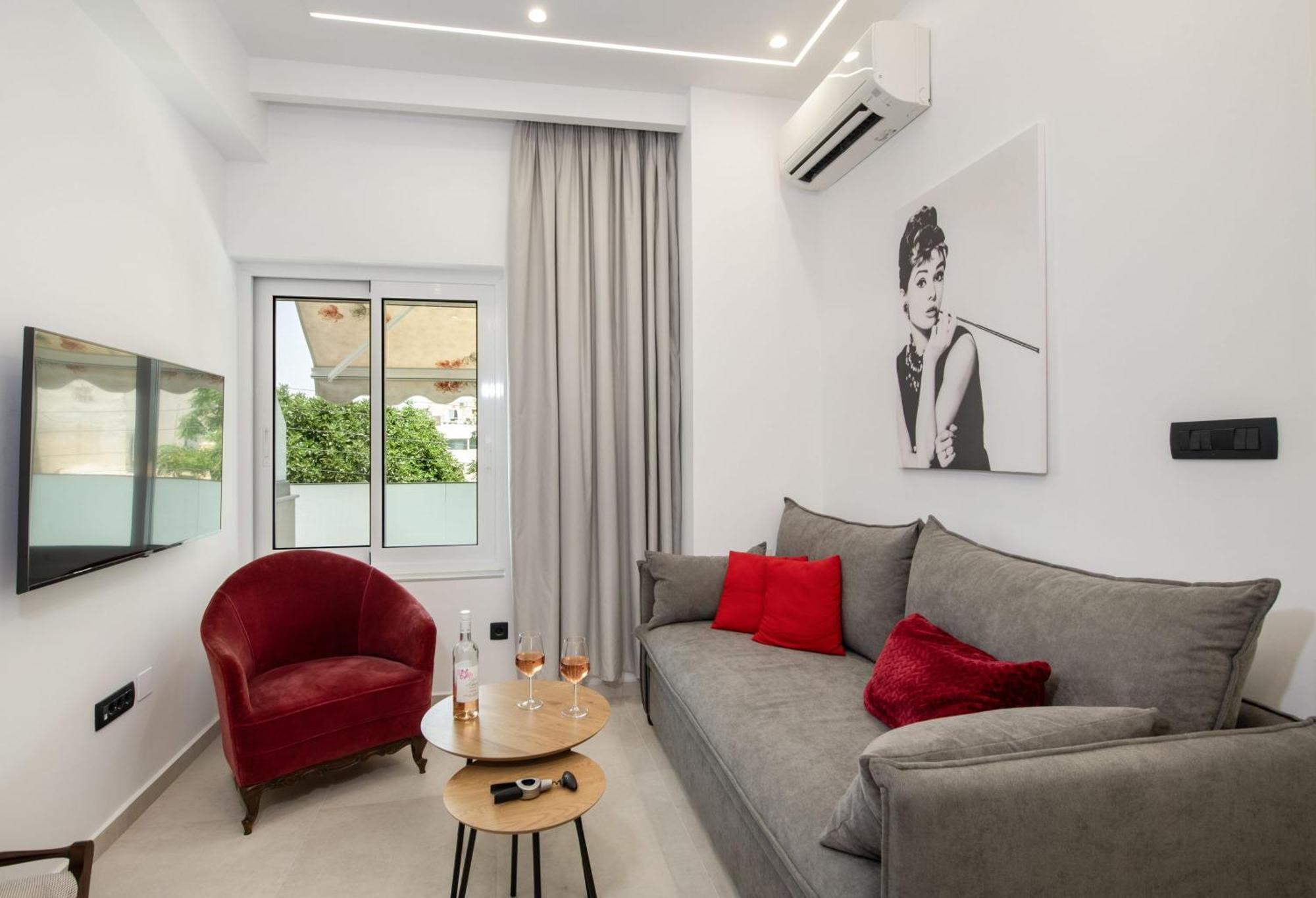 Cherry Central Luxury Suites La Canea Exterior foto