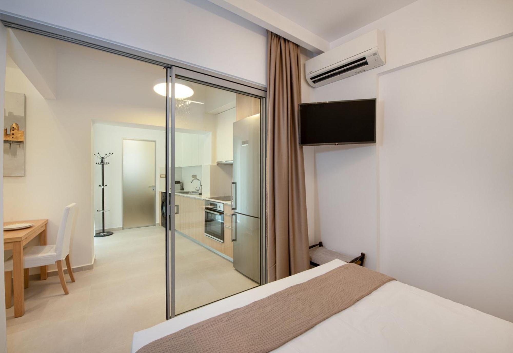 Cherry Central Luxury Suites La Canea Exterior foto