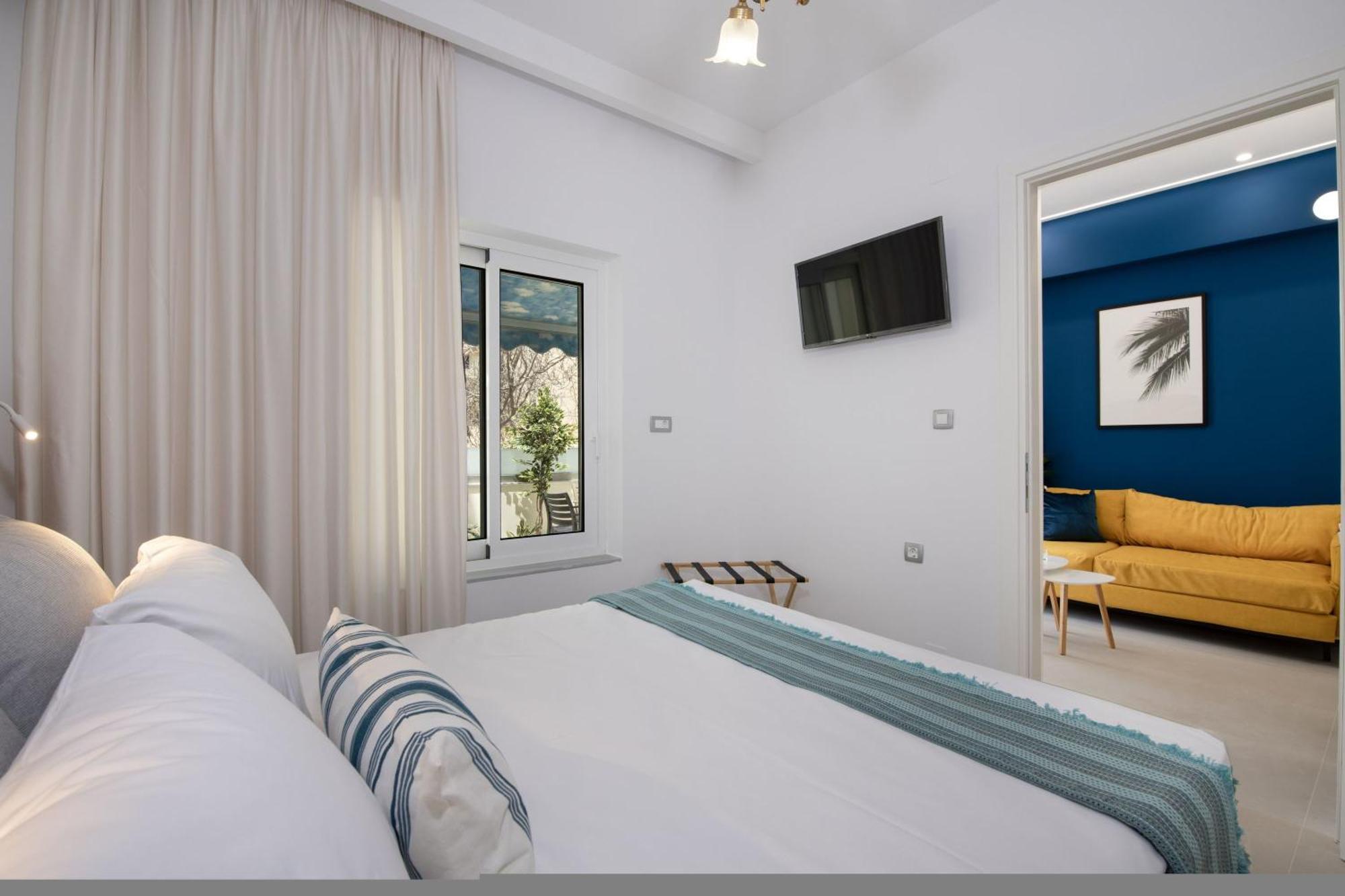 Cherry Central Luxury Suites La Canea Exterior foto